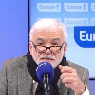 Livre de Nicolas Sarkozy : «Je suis très impatient de le lire», dit Pascal Praud