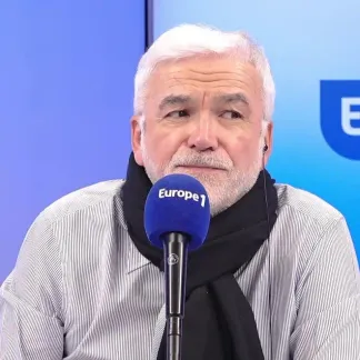 Babybel change d'emballage : «Le plastic bashing c'est un prétexte pour faire la poche des Français», appuie Joseph Tayefeh