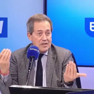 70 portables saisis à la prison de Nanterre : «à croire qu'il y a un opérateur à l'intérieur» ironise G.Fenech