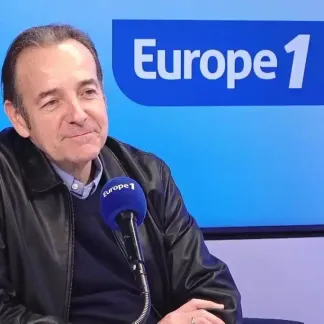 Haine anti-flics et complaisance islamiste : jusqu'où ira le double jeu de Jean-Luc Mélenchon ?