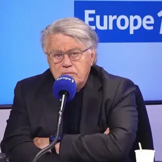 La France au bord de la guerre civile ? «Je le crois» alerte G.Colllard