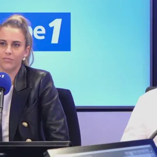 Repas de Noël : P.Praud reçoit le chef de brigade du G.Ramsay au Trianon à Versailles