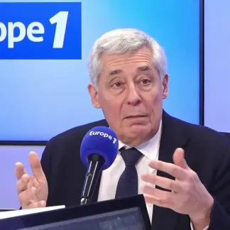 Loi spéciale adoptée : «C'était inéluctable ! » réagit l'ancien conseiller de N.Sarkozy H.Guaino
