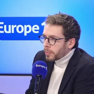 Acheter le Groenland ? Pour H.Clouet (LFI) D.Trump veut surtout «mettre la main sur des terres rares»