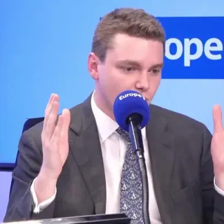 Tensions autour du Groenland : V.Eyraud redoute «un changement d'ère géopolitique»