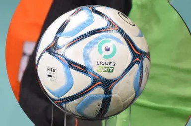 Football : 112 ans après sa création, le club de Concarneau joue son premier match en Ligue 2
