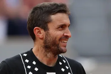 Gilles Simon s'est qualifié pour le troisième tour de Roland-Garros.