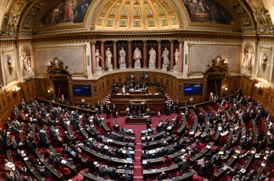 Budget Sécu : le Sénat alourdit les taxes sur le tabac, les sodas et les jeux d'argent