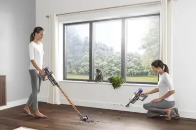 Le Dyson V10 Absolute : quand le ménage devient presque une expérience zen