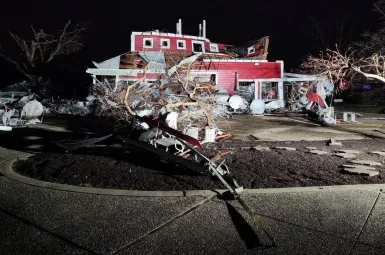 Au moins 14 morts dans de violentes tempêtes et tornades aux Etats-Unis