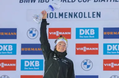 Biathlon : Jeanmonnot gagne la poursuite d'Oslo et repasse en tête de la Coupe du monde