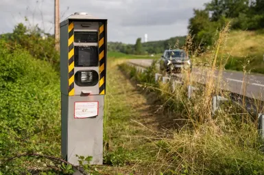 Sécurité routière : les excès de vitesse à plus de 50km/h au-dessus de la limite deviennent un délit