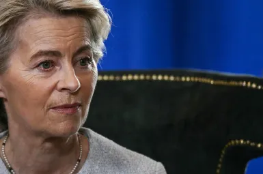 Ursula von der Leyen se rendra avec plusieurs dirigeants européens à la Maison-Blanche lundi aux côtés de Volodymyr Zelensky