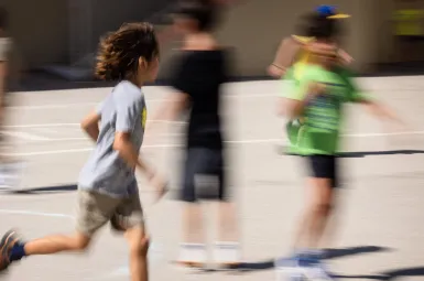 «Je perds une journée de travail» : les parents d'élèves contraints de s'adapter face à la grève du 18 septembre