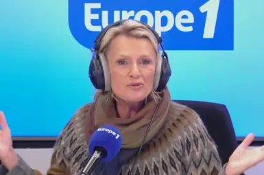 Sophie Davant  présente «Passionnément» son tout nouveau programme Youtube.