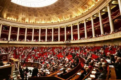 Budget 2026 : malgré la suspension de la réforme des retraites, le PS continue de faire pression sur le gouvernement
