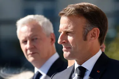 Budget : dans une lettre dès avril 2024, Bruno Le Maire a alerté Emmanuel Macron sur la dérive des comptes publics