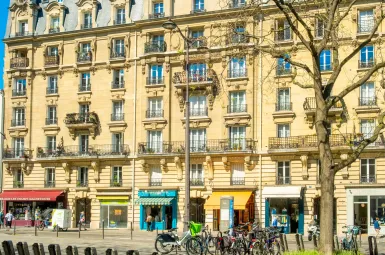 Une «maison» de deux mètres carrés au «potentiel incroyable»... l'étrange annonce immobilière à Paris