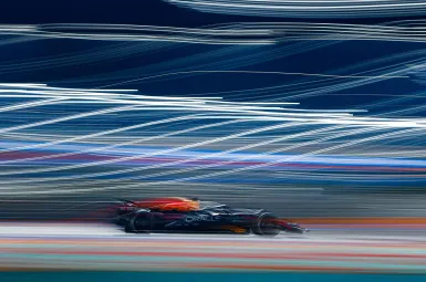 Formule 1 : Max Verstappen remporte le Grand Prix du Qatar, le titre se jouera à Abu Dhabi