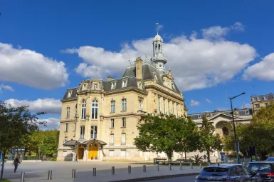 Lassé des actions de la gauche, le maire d'Asnières pourrait renoncer à l'installation de la crèche