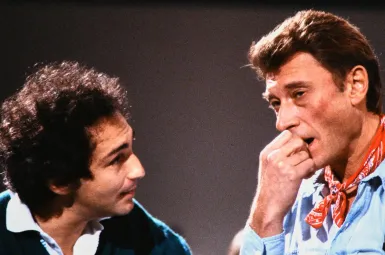VIDEO - «C'est l'amour que j'attendais» : découvrez le titre inédit de Johnny Hallyday en duo avec Michel Berger