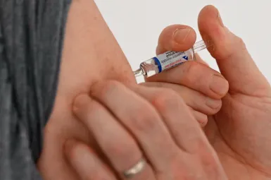 La vaccination reste le meilleur moyen de se protéger contre les formes graves de la grippe.
