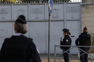 Laurent Nuñez a adressé une note aux préfets demandant un renforcement de la sécurité autour des lieux de culte juifs après l'attaque terroriste de Sydney.