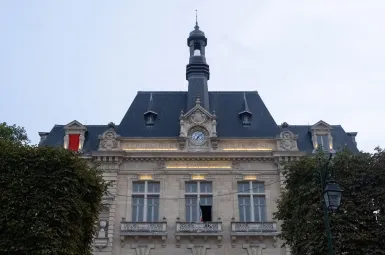 Colombes : le directeur de cabinet du maire, soupçonné d’entrisme, débarqué