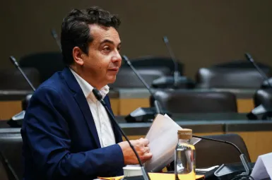 Patrick Cohen, lors de son audition pendant la commission d’enquête sur l’audiovisuel public, le 18 décembre 2025.