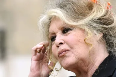 «Son mari était à ses côtés» : les derniers instants de Brigitte Bardot révélés