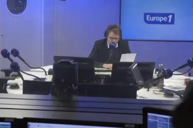 Budget 2026 : «On échappera peut-être pas à un 49-3», estime le député Philippe Vigier