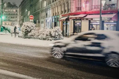 Verglas : la crainte d’un nouvel épisode chaotique sur les routes pour la journée de mardi