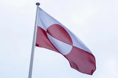 Drapeau du Groenland (Illustration).