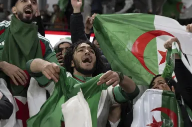 CAN : des incidents dans plusieurs villes françaises après la qualification de l’Algérie pour les quarts