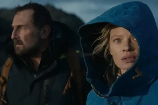 Gilles Lellouche et Mélanie Thierry dans "Soudain seuls"