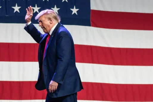 La Cour suprême des États-Unis refuse de statuer en urgence sur l'immunité de Donald Trump.