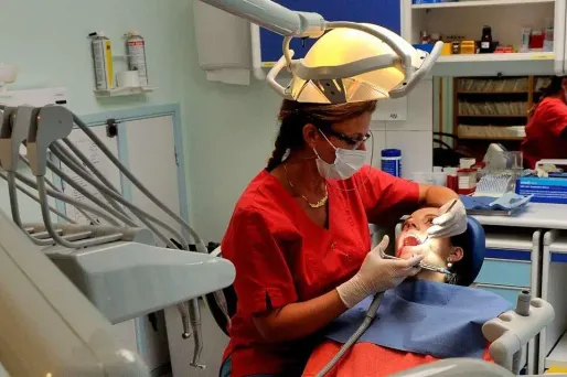 L'Université de Poitiers ouvre un cabinet dentaire pour ses étudiants
