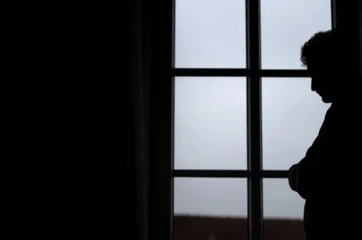 Selon une enquête de la Fondation de France publiée cette semaine, près de 12% des Français se trouvent en situation d'isolement totale.