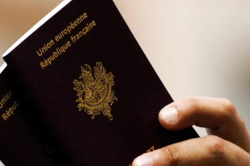 Un homme, condamné pour avoir tenté d'attaquer des militaires, déchu de la nationalité française