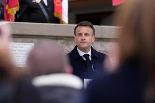 Dans le Vercors, Emmanuel Macron rappelle ce «temps où des Français n'aimaient pas la France»