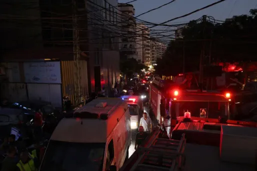 Liban : frappe israélienne sur la banlieue de Beyrouth visant un responsable de l'attaque sur le Golan, selon Israël