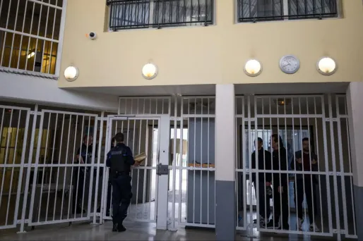 Washington dénonce la condamnation en Russie d'un ex-employé du consulat américain