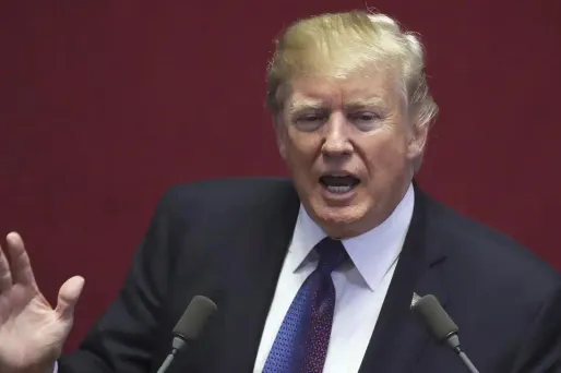 Le suspect de l'attaque survenue lundi, a dit Donald Trump, est arrivé aux États-Unis grâce à un visa d'immigration familiale.