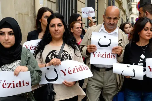 Une manifestation en soutien à la communauté yézidie, à Paris, en août 2014.