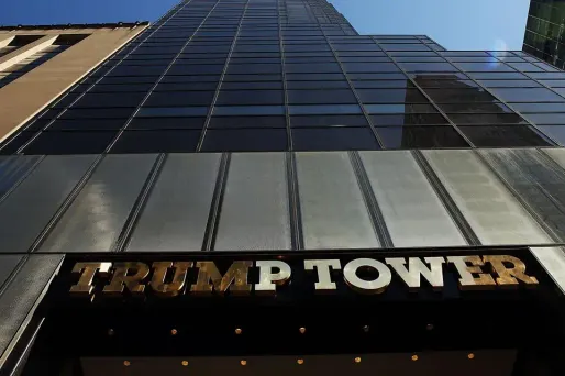 La famille Trump habite dans un triplexe, aux trois derniers étages de la tour.