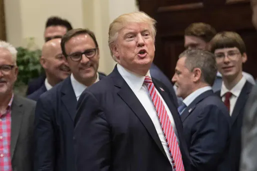 La journaliste venait de critiquer l'administration du président républicain qu'il faut, selon elle, regarder "comme une entreprise".