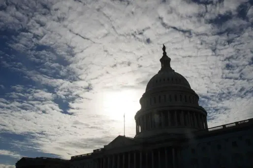 Les deux responsables de l'enquête sur les soupçons d'ingérence russe ont dû défendre l'indépendance de l'enquête