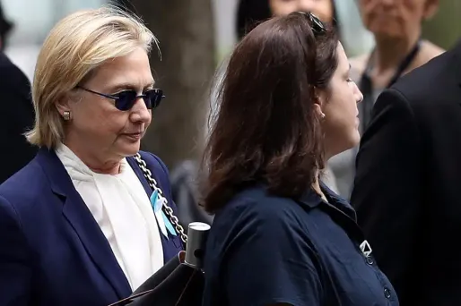 Après avoir pris du repos depuis dimanche, Hillary Clinton doit reprendre jeudi ses activités de campagne.