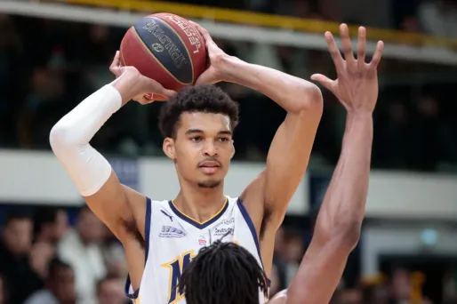 Les Bleus pourront compter sur leur jeune intérieur star Victor Wembanyama pour les deux derniers matches de qualification au Mondial 2023