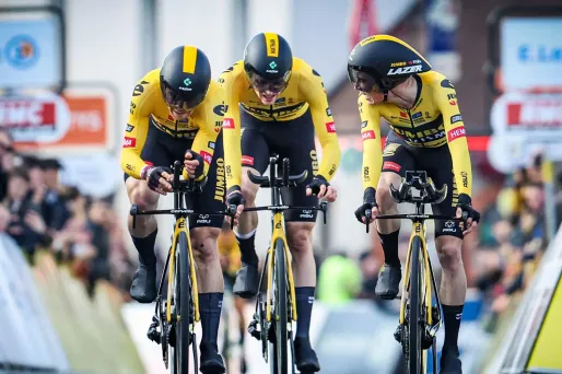 La Jumbo-Visma a remporté le contre-la-montre par équipes de Paris-Nice, mardi à Dampierre-en-Burly